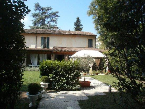 Albergo Dimora Storica Antica Hostelleria Crema Dış mekan fotoğraf